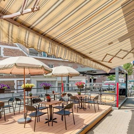 Cafe Rene Borgloon Bed & Breakfast Екстериор снимка